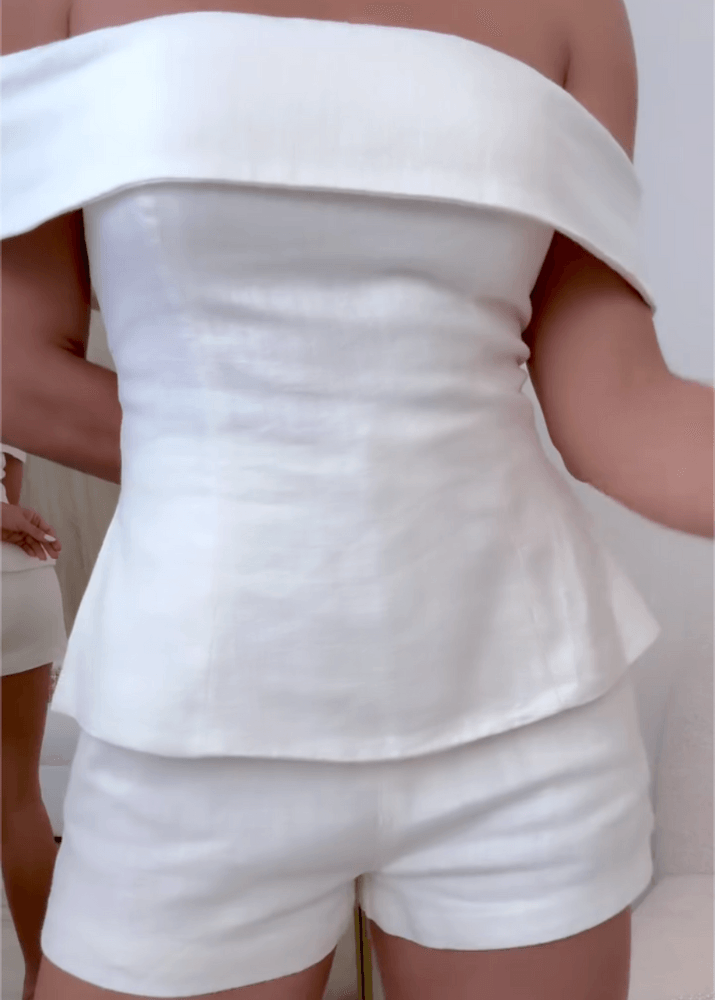 Clara – Completo due pezzi in cotone e lino bianco