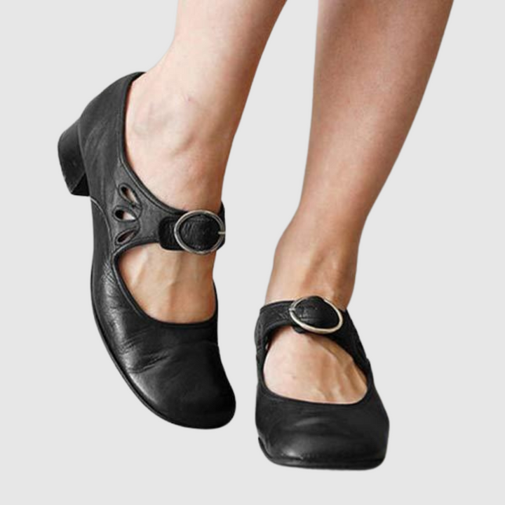 Daisy – Mary Jane in pelle