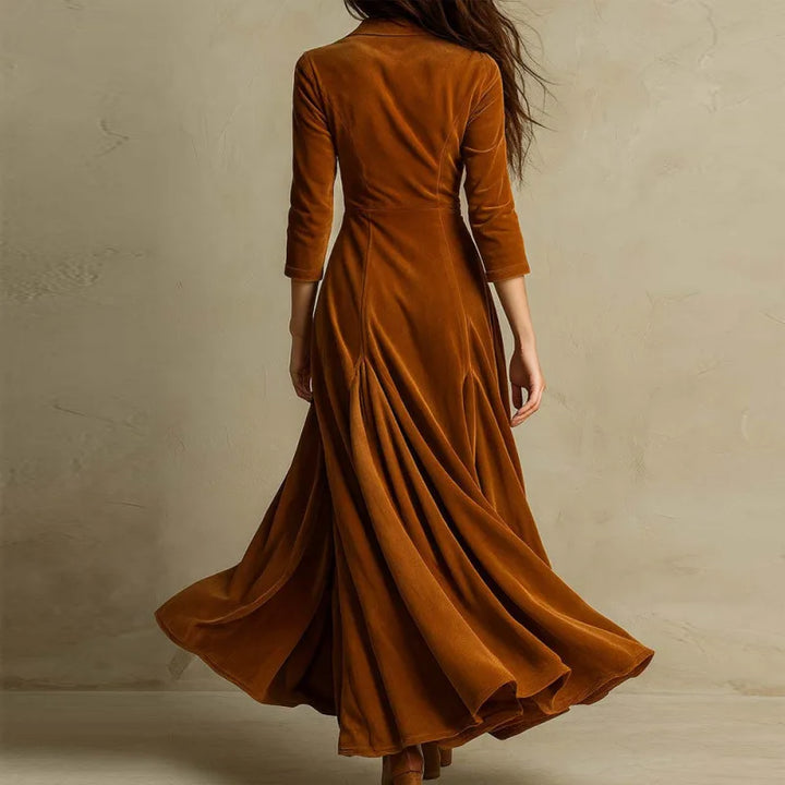 Mirella – Abito maxi in velluto senza tempo