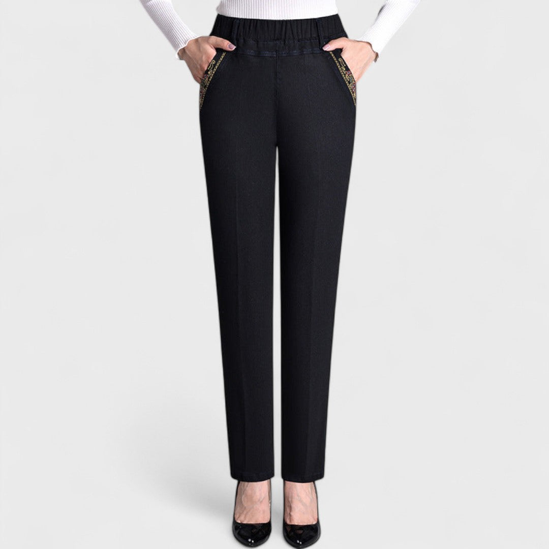 Maira – Jeans da donna con tasche laterali e vita elastica