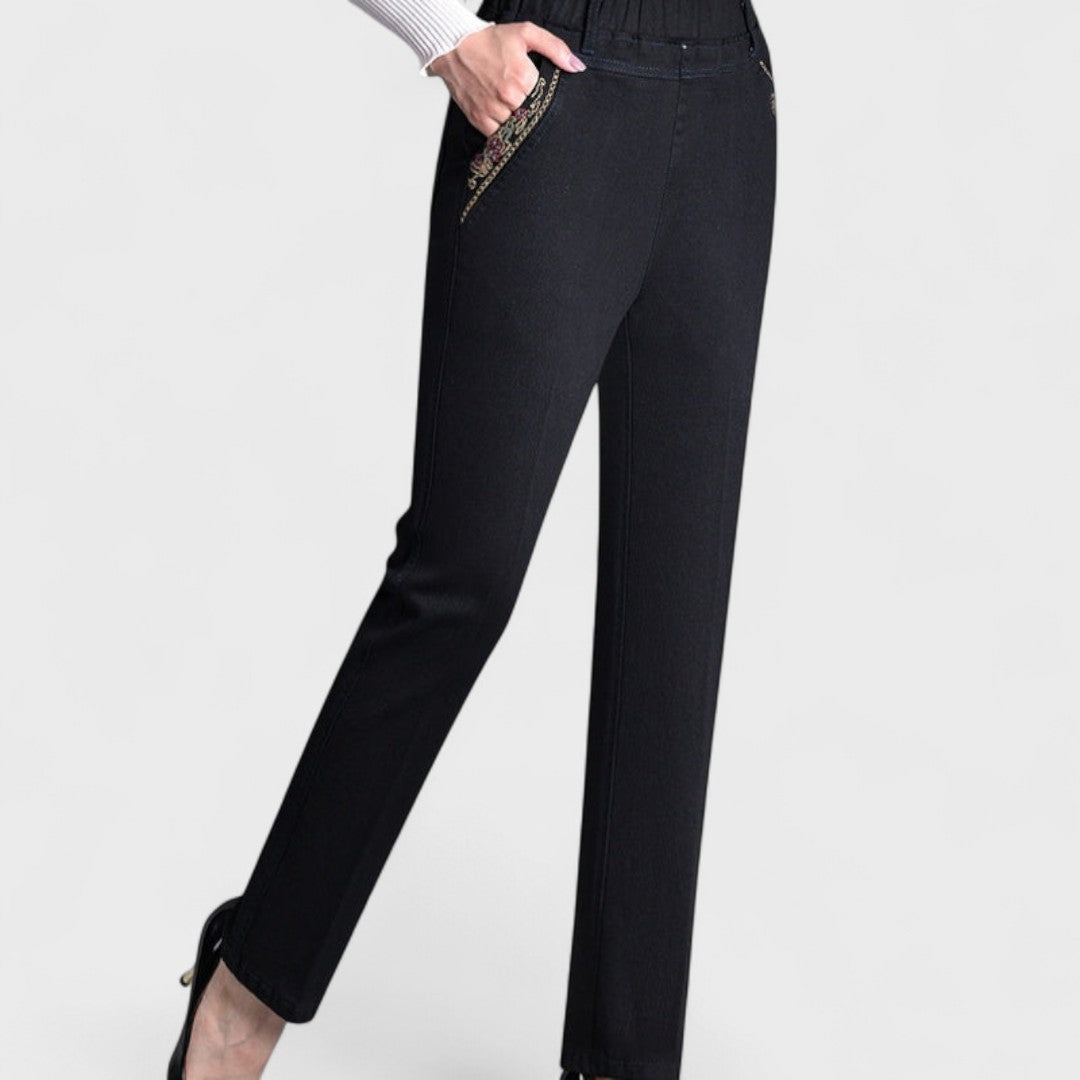 Maira – Jeans da donna con tasche laterali e vita elastica
